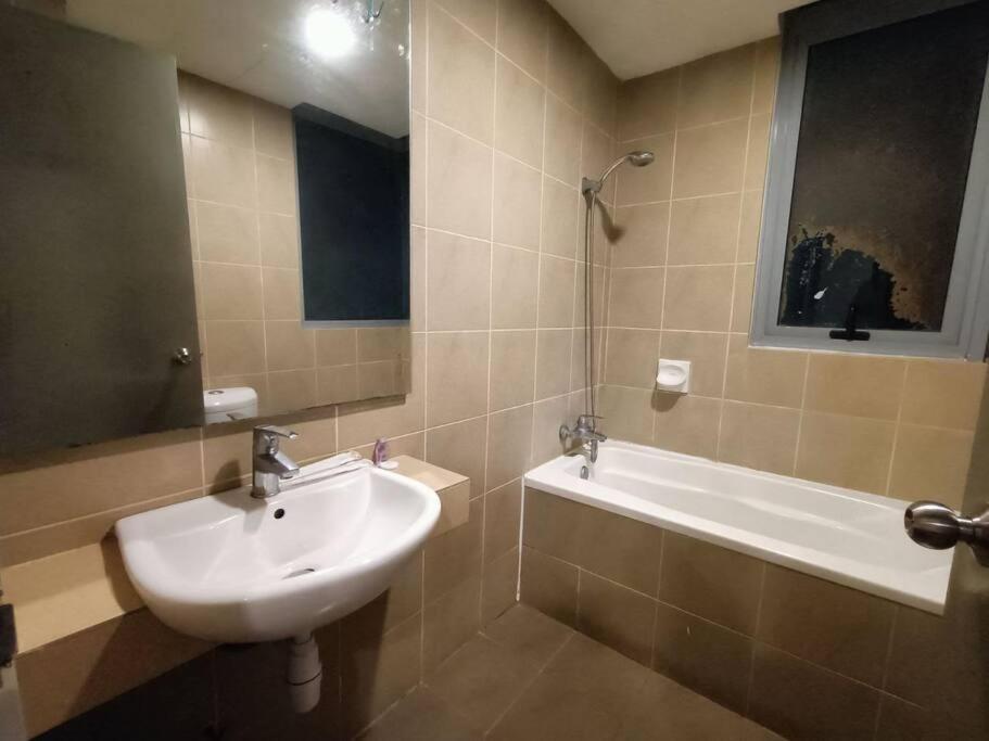 Taragon Service Apartment Kuala Lumpur Kültér fotó
